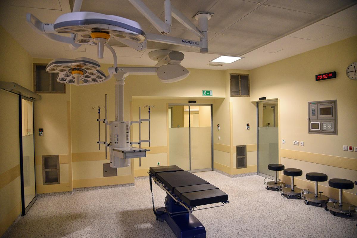 Na ministrstvu za zdravje sestanek o razmerah na maksilofacialni kirurgiji