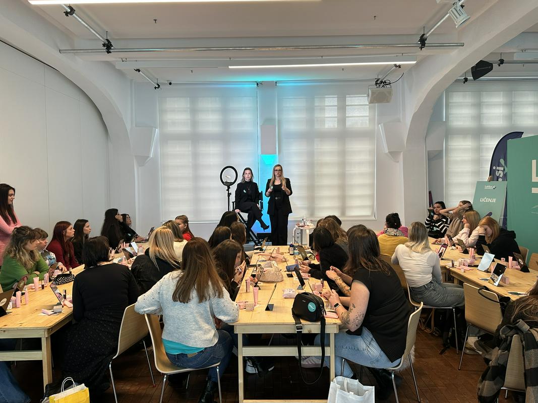 Sporočilo mladim v ranljivem položaju: "Lahko ste, kar si želite, če se učite"