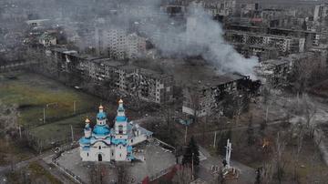 Kremelj ne odstopa od popolnega nadzora Doneškega bazena, zavrača tudi referendum