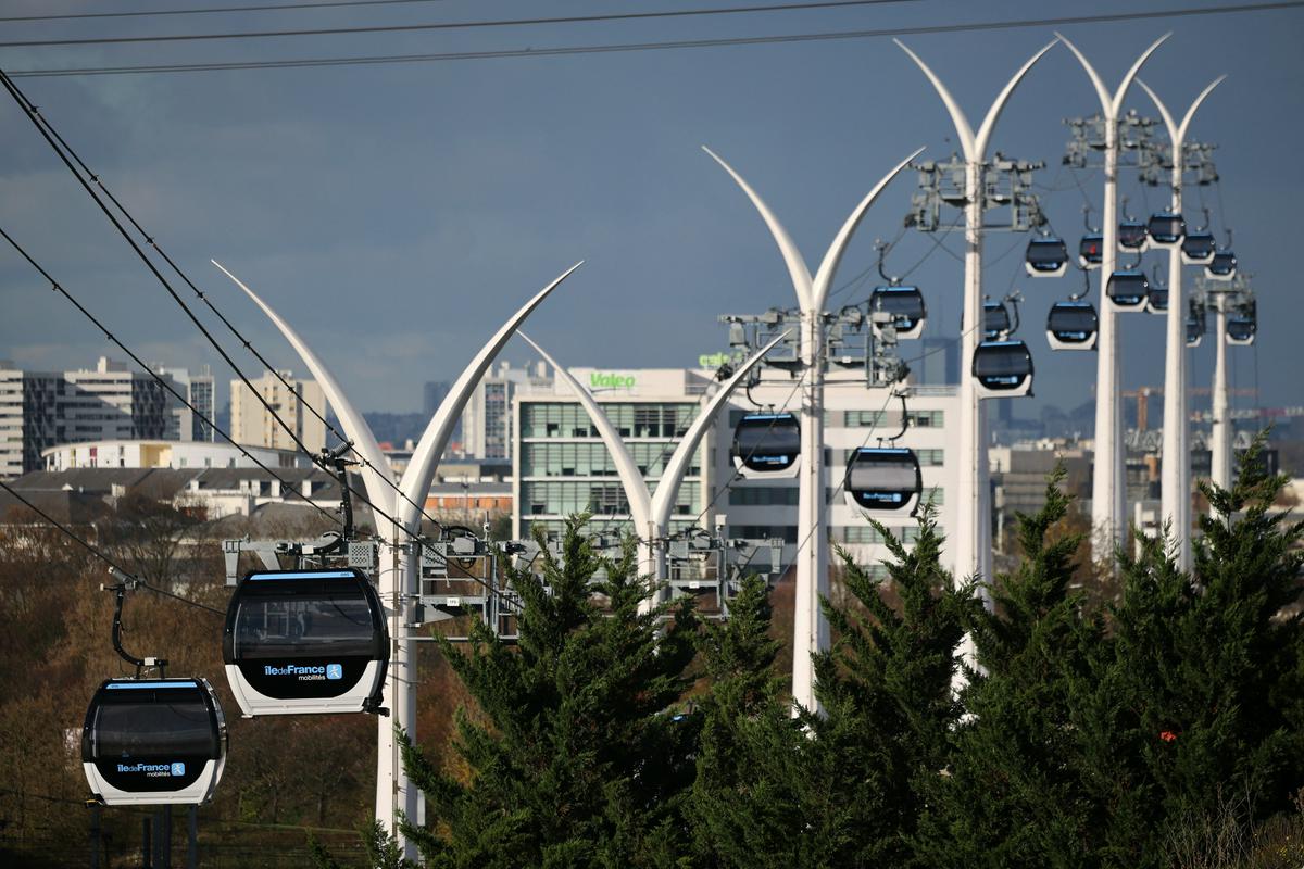 V Franciji zagnali najdaljšo mestno žičnico v Evropi
