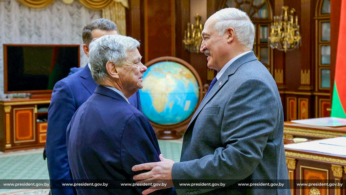 Belorusija v zameno za umik ameriških sankcij izpustila 123 zapornikov