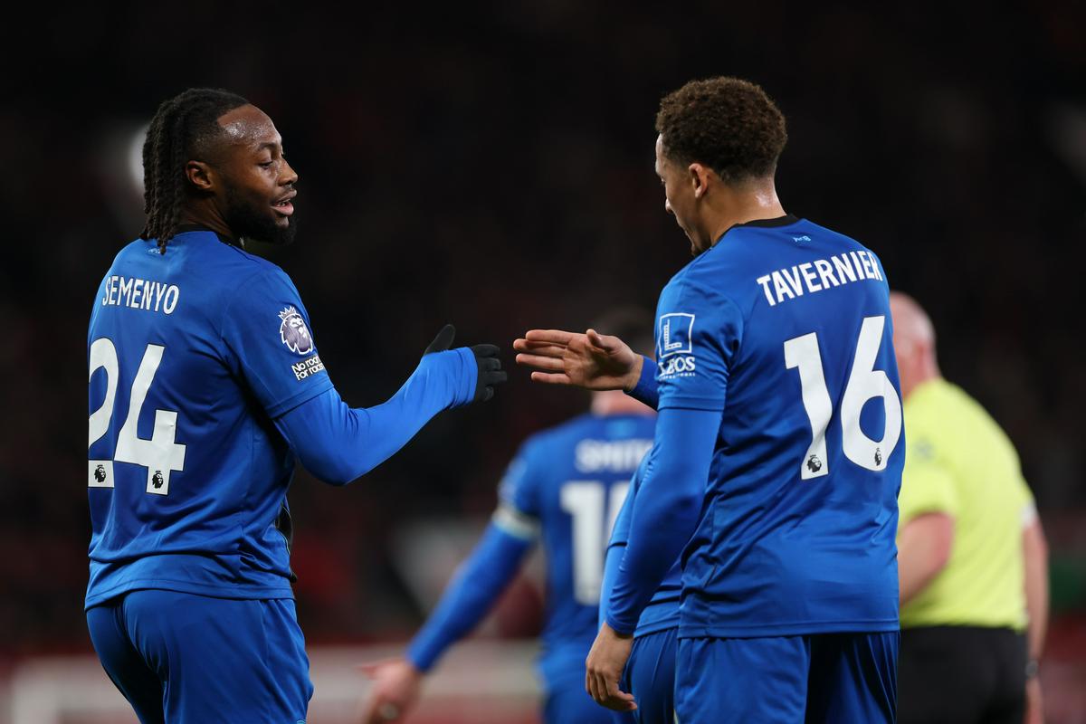 Rdeči vragi le do točke na poslastici ob vrnitvi Šeška