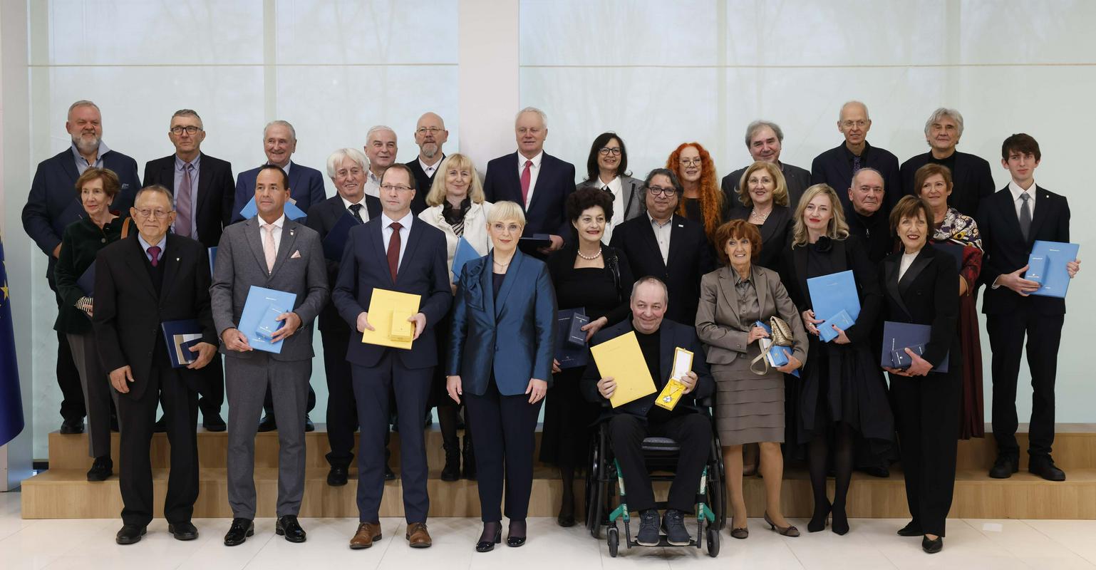 Zlati red za zasluge parastrelcu Gorazdu Tiršku in Arhivu Republike Slovenije