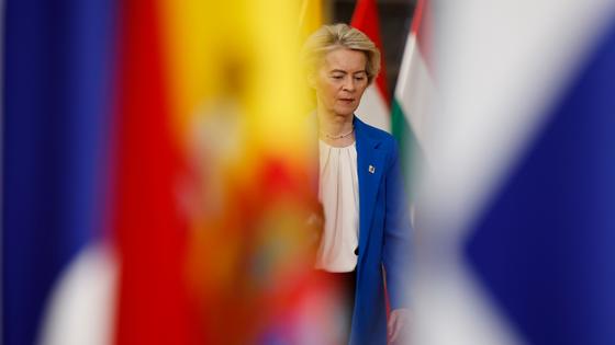 Na mizi nadaljnja finančna pomoč Ukrajini. Von der Leyen: Vrha ne bomo zapustili brez dogovora.