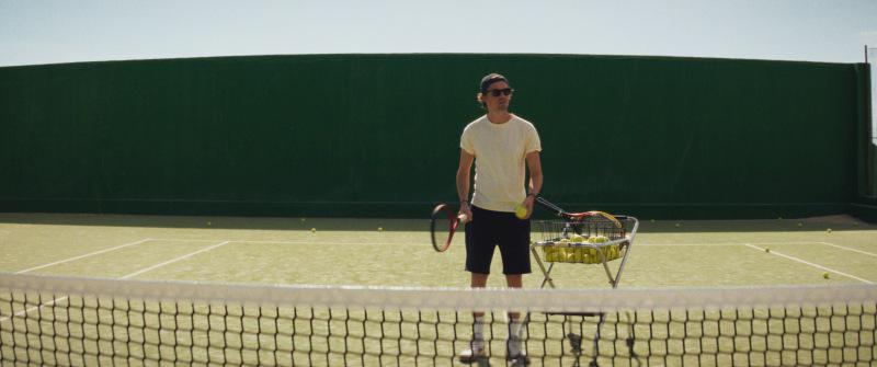 V kinematografih po državi kriminalna drama Otoki, posneta po zadnjem scenariju Blaža Kutina