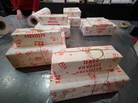 Božičkova tovarna daril v strogem centru Celja. Foto: Tanja Mojzer