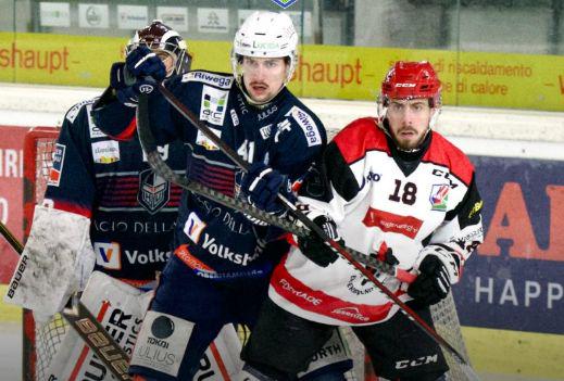 Zadnjeuvrščeni Unterland napolnil mrežo Jesenic