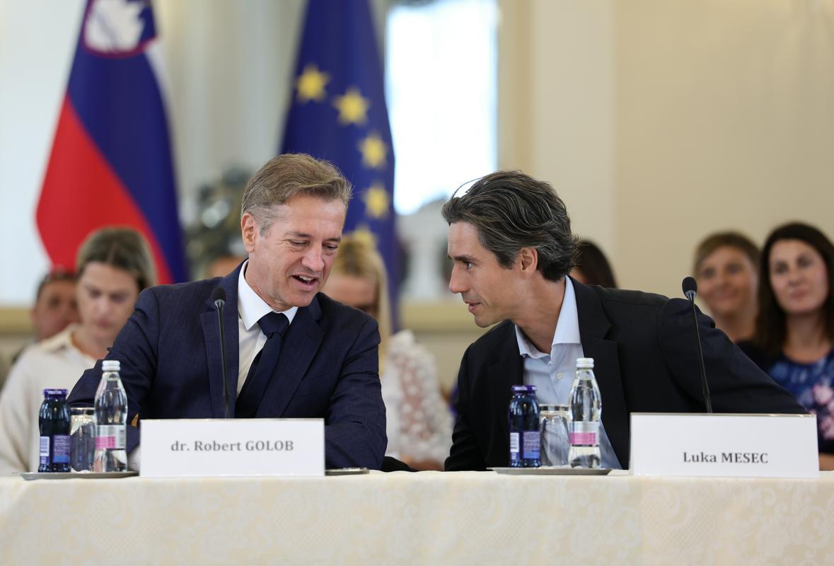 Golob: Mescu sem odsvetoval, da predlog za dvig minimalne plače najprej predstavi javnosti