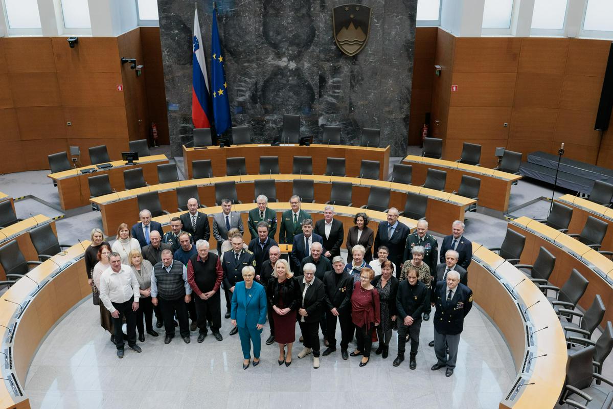 Klakočar Župančič: "Ob vsaki krizi smo še kako jasno pokazali, da nam je mar drug za drugega"