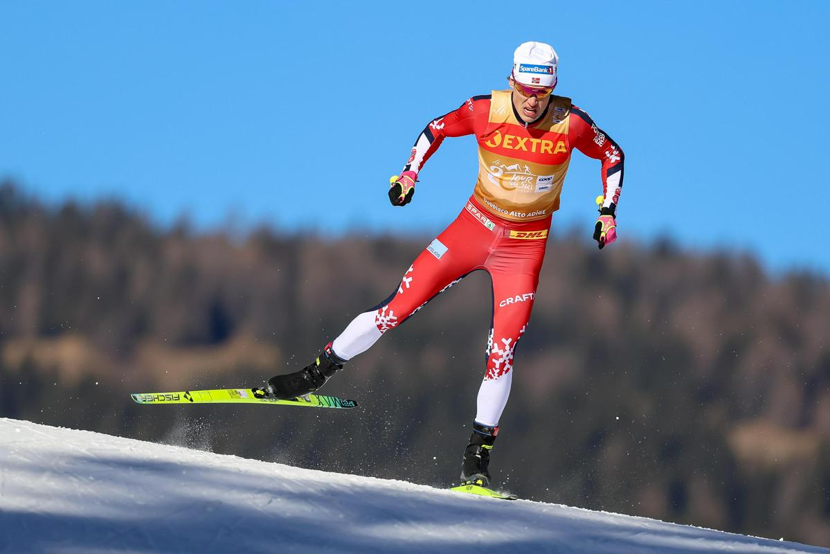 Tretja etapa Tour de Skija: skupinski start na 5 km prosto (M)