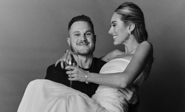 Kantripevec Zach Bryan se je poročil