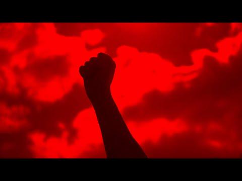 Frank Popp Ensemble & Paul Weller – Right Before My Eyes