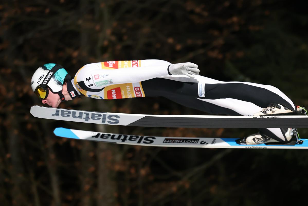 Domen Prevc deset let po bratu Petru pred osvojitvijo novoletne turneje