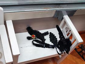 Pokrivala, ki so jih nosile ženske v 20. stoletju. Foto: Tanja Mojzer