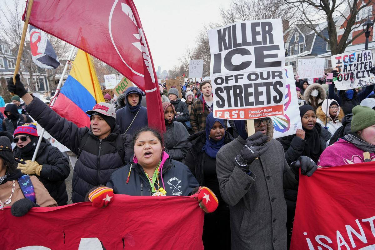 Po uboju Renee Nicole Good v Minneapolisu v ZDA shodi proti agenciji ICE