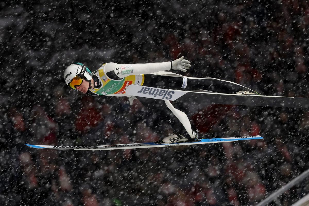 Brez Laniška v Saporu, kjer bo nastopil tudi 53-letni Kasai