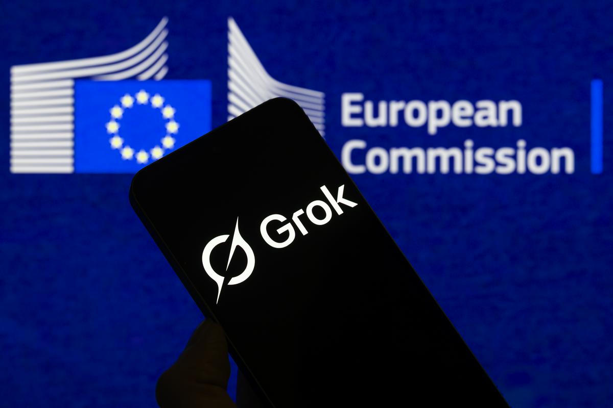 Von der Leyen kritična do X-ove umetne inteligence zaradi "digitalnega slačenja žensk in otrok"