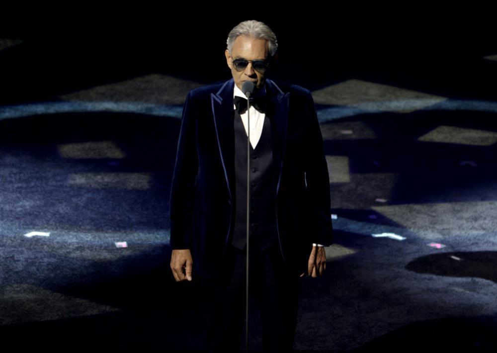 Na odprtju zimskih olimpijskih iger bo odmeval tudi glas Andree Bocellija