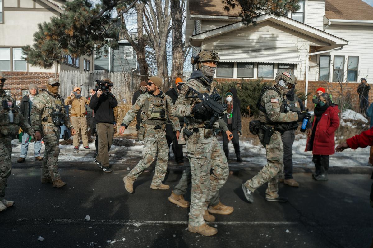 Minnesota toži zvezno vlado z namenom ustaviti prihod dodatnih pripadnikov agencije ICE