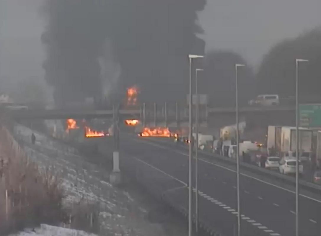 Hujša prometna nesreča na štajerki, ta je pri Slovenski Bistrici zaprta v obe smeri