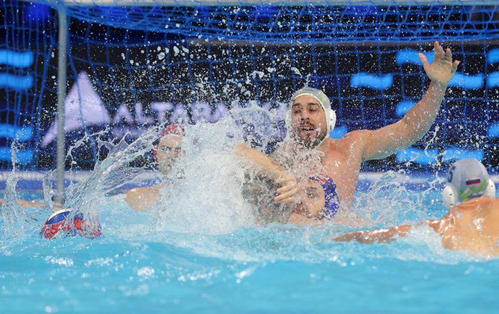 Slovenski vaterpolisti po petmetrovkah premagali Slovaško