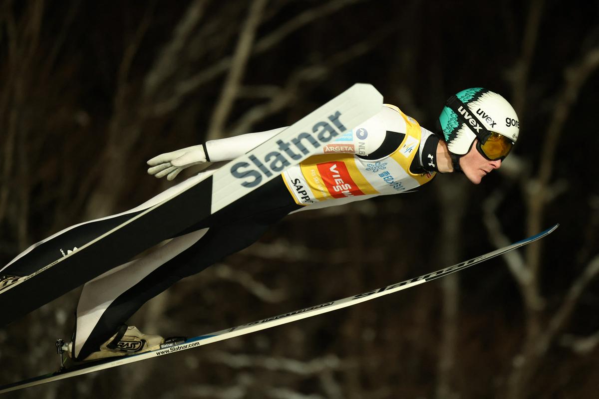 Kako se bo razpletla prva tekma v Saporu in dvoboj Prevc – Kobajaši?