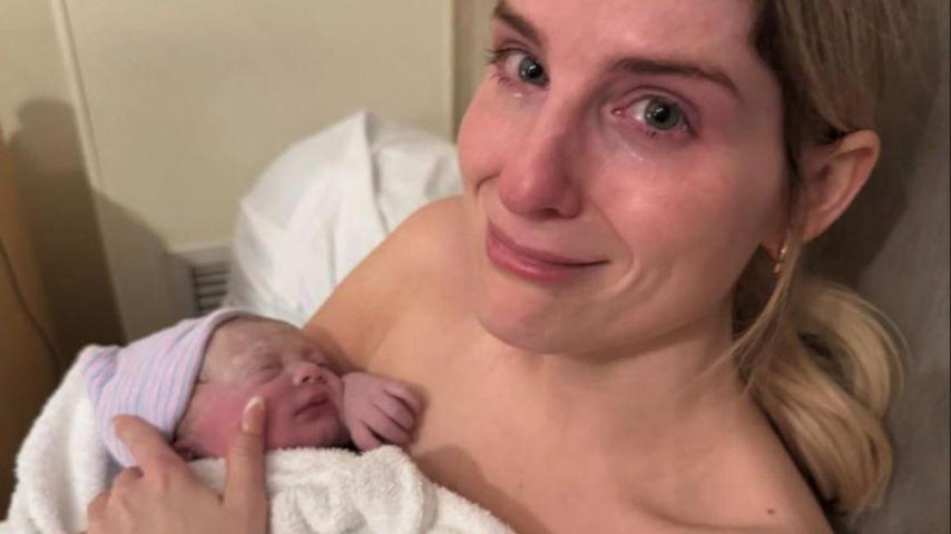 Meghan Trainor do hčerke s pomočjo nadomestne mame