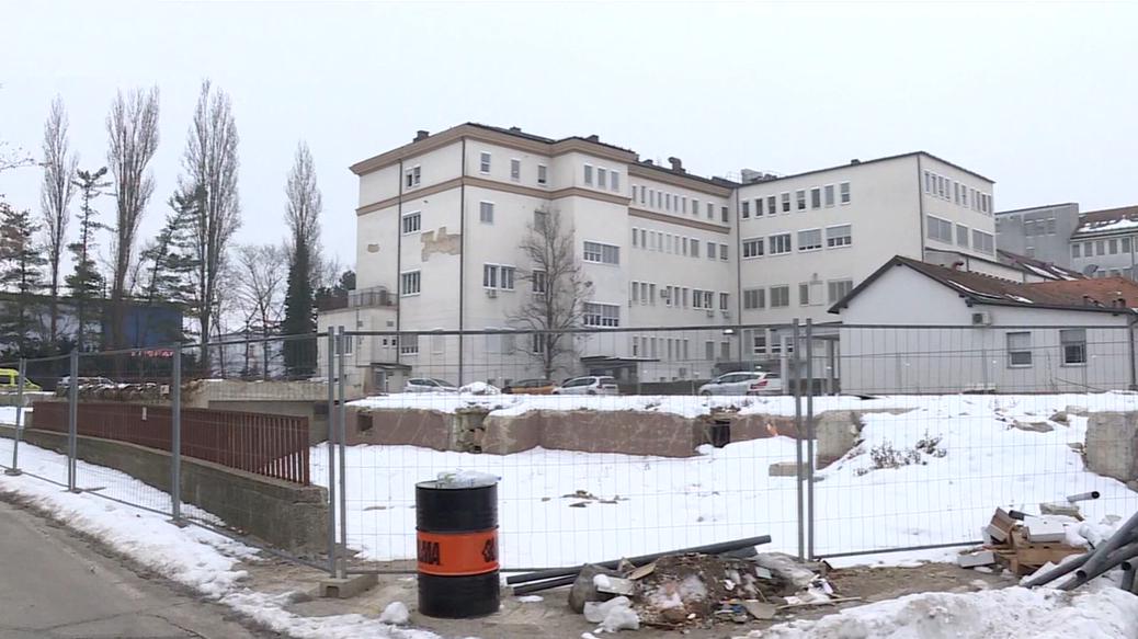 Vse tri ponudbe za gradnjo infekcijske klinike v Mariboru previsoke, sledijo pogajanja