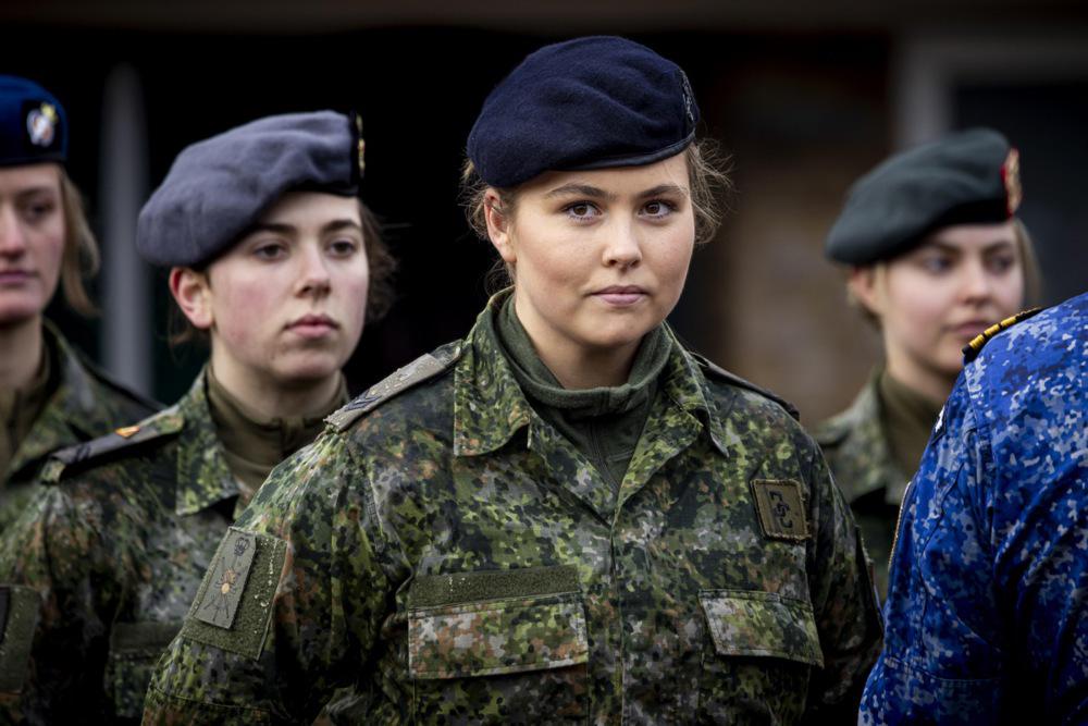 Nizozemska princesa Catharina-Amalia zaključila vojaško usposabljanje