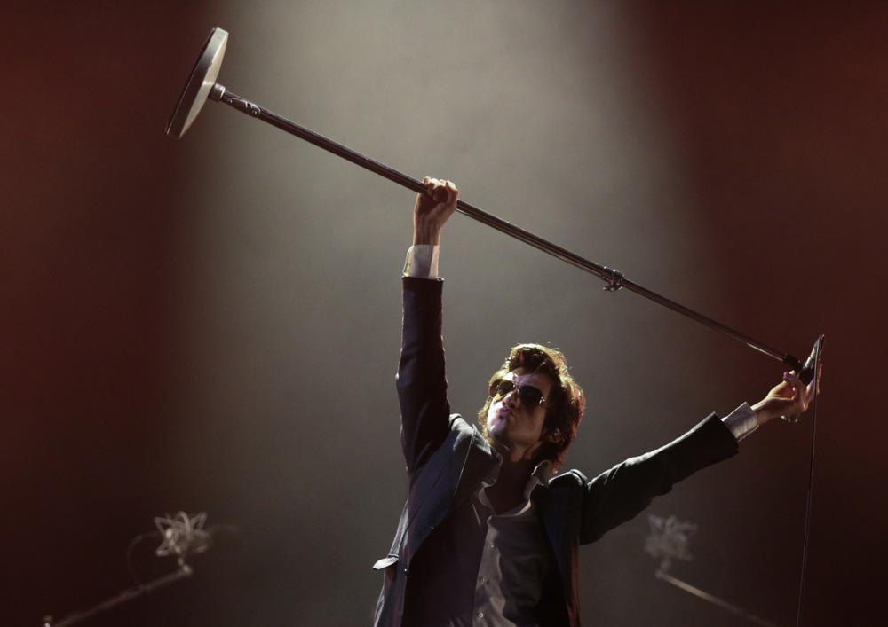 Arctic Monkeys po več letih izdali novo pesem, ta ima dobrodelno noto