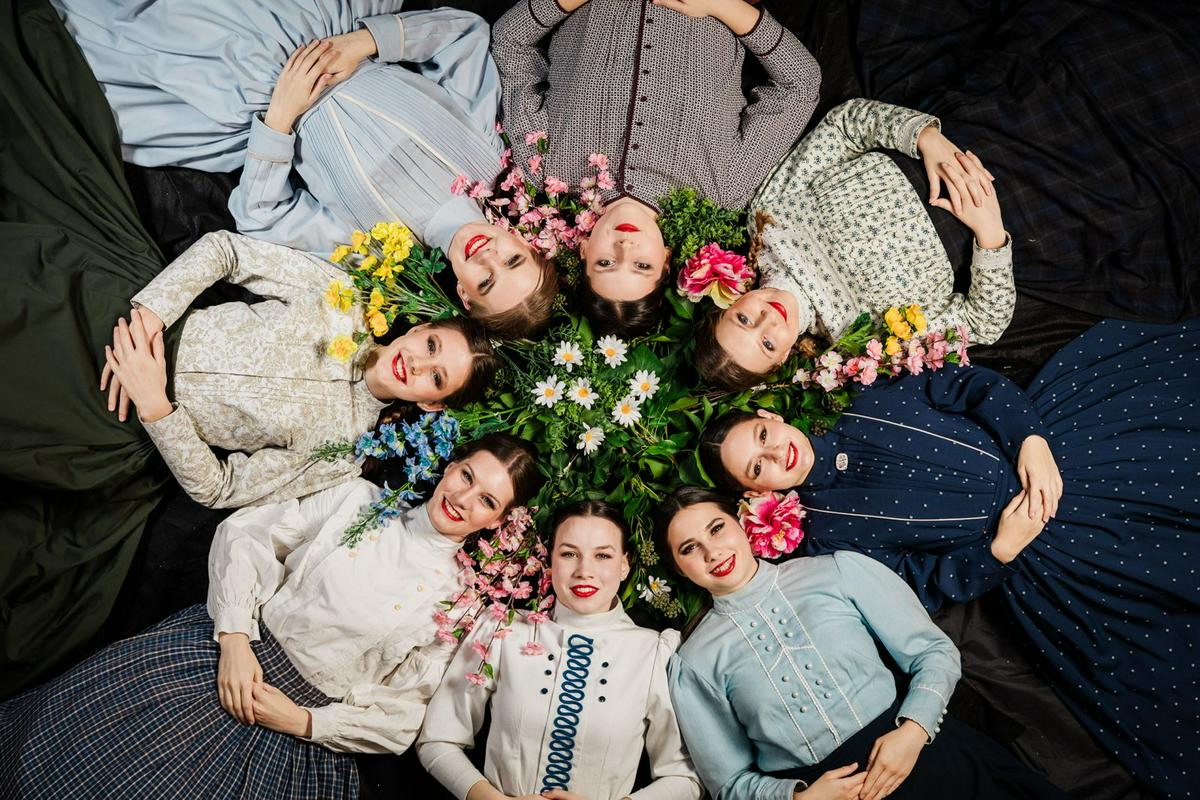 Pol stoletja plamena ustvarjalnosti foklornega društva Kres