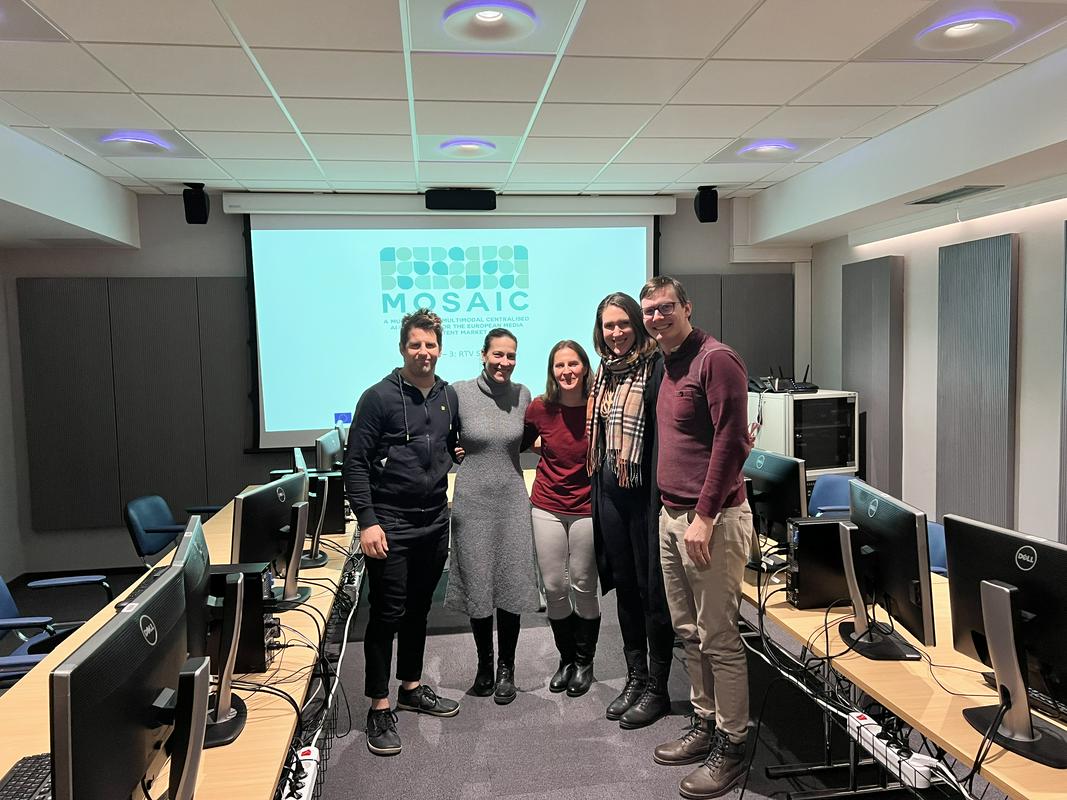 Fokusne skupine RTV Slovenija: prvi odzivi na platformo MOSAIC