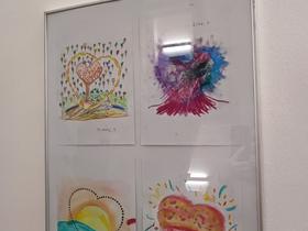 Osnutki poštnih znamk, nastali na delavnici Pionirskega doma Foto: Tanja Mojzer