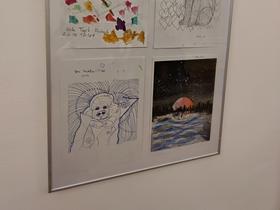 Osnutki poštnih znamk, nastali na delavnici Pionirskega doma Foto: Tanja Mojzer