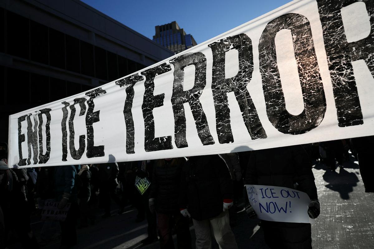 Ulice Minneapolisa in drugih mest zavzeli protestniki proti delovanju ICE-a