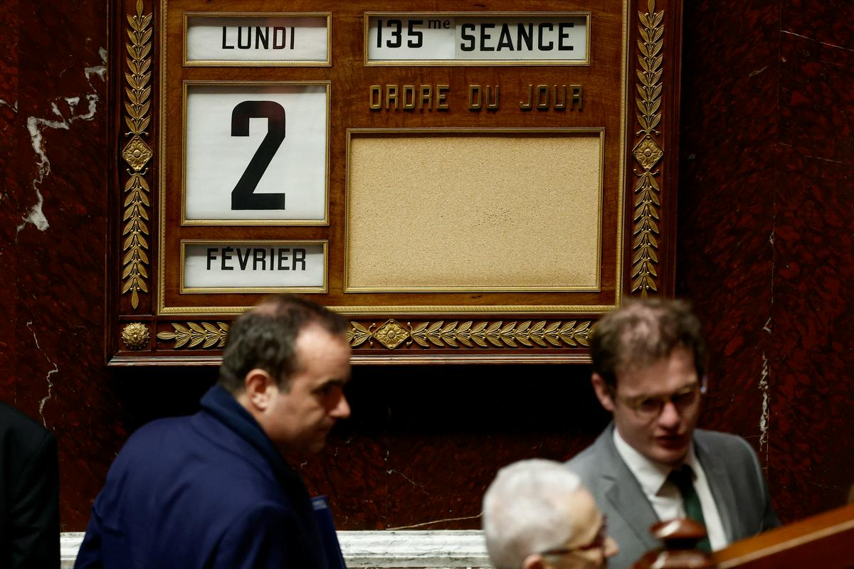 Francija dokončno potrdila letošnji proračun