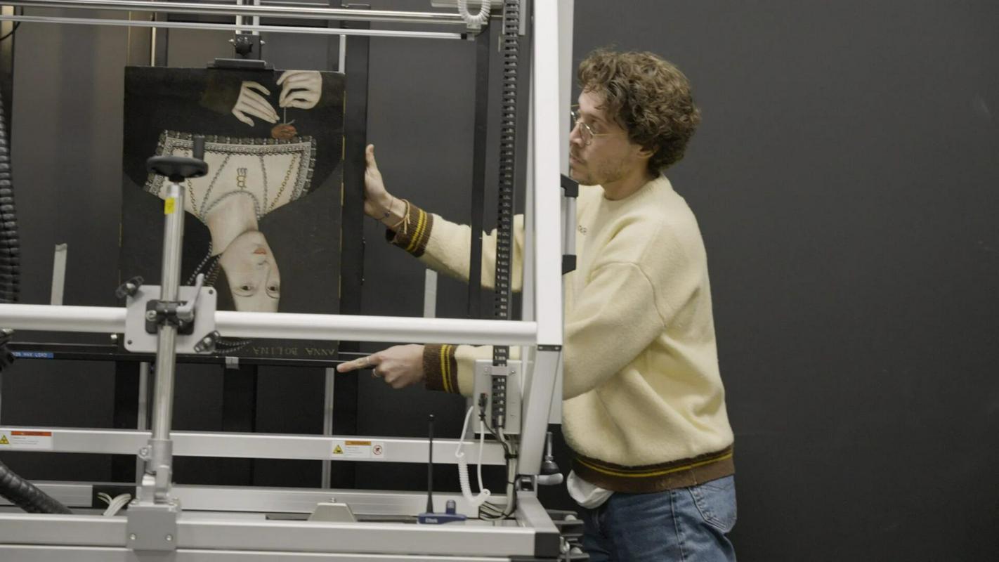 Slavni portret Anne Boleyn je v resnici odgovor na očitke čarovništva