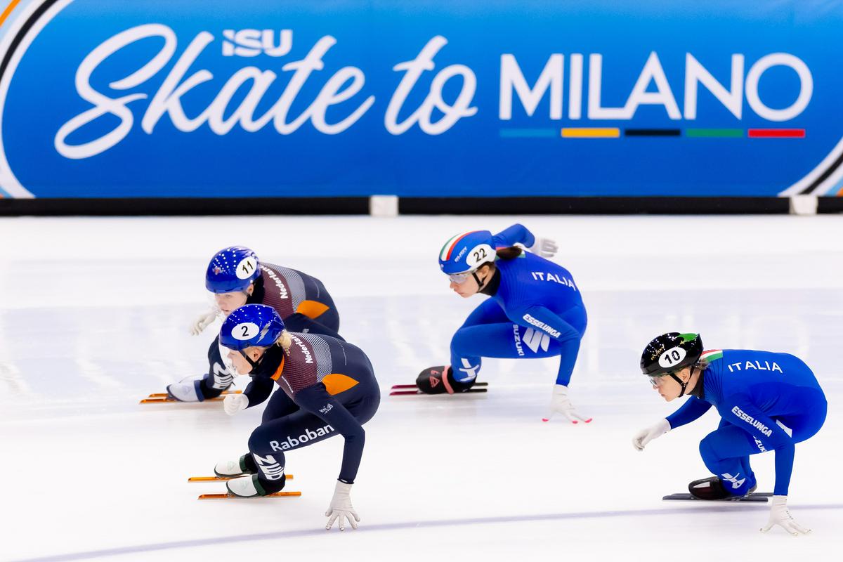 Kanadski par za kup medalj na kratkih stezah