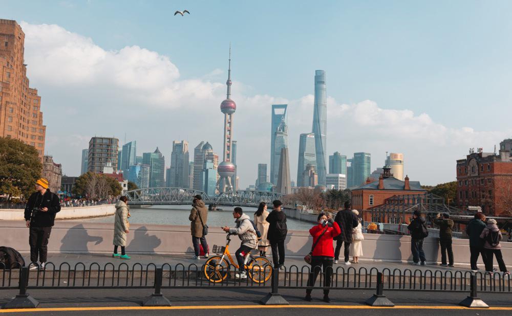 Francoza po letu dni hoje končno dosegla Šanghaj