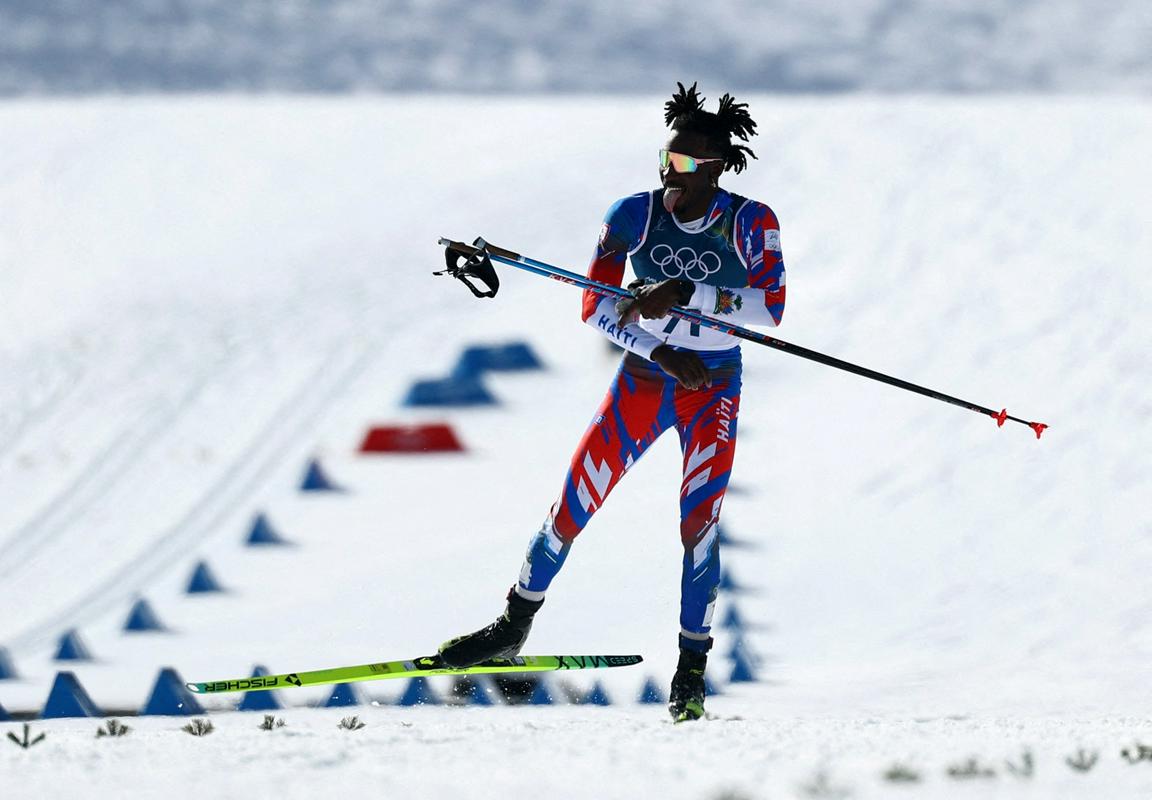 Na skiatlonu srca občinstva osvojil prvi haitijski smučarski tekač na OI