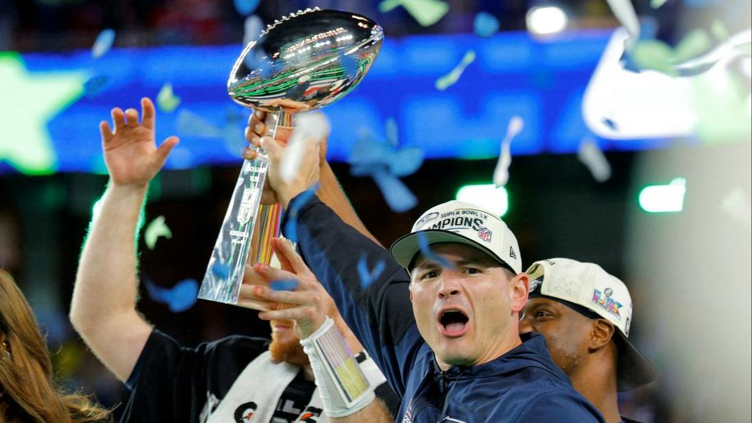 Seattle z dominantno obrambo do drugega Super Bowla