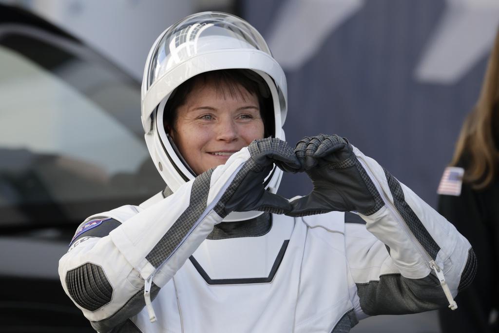 Nekdanja soproga astronavtko Anne McClain lažno obtožila zločina v vesolju