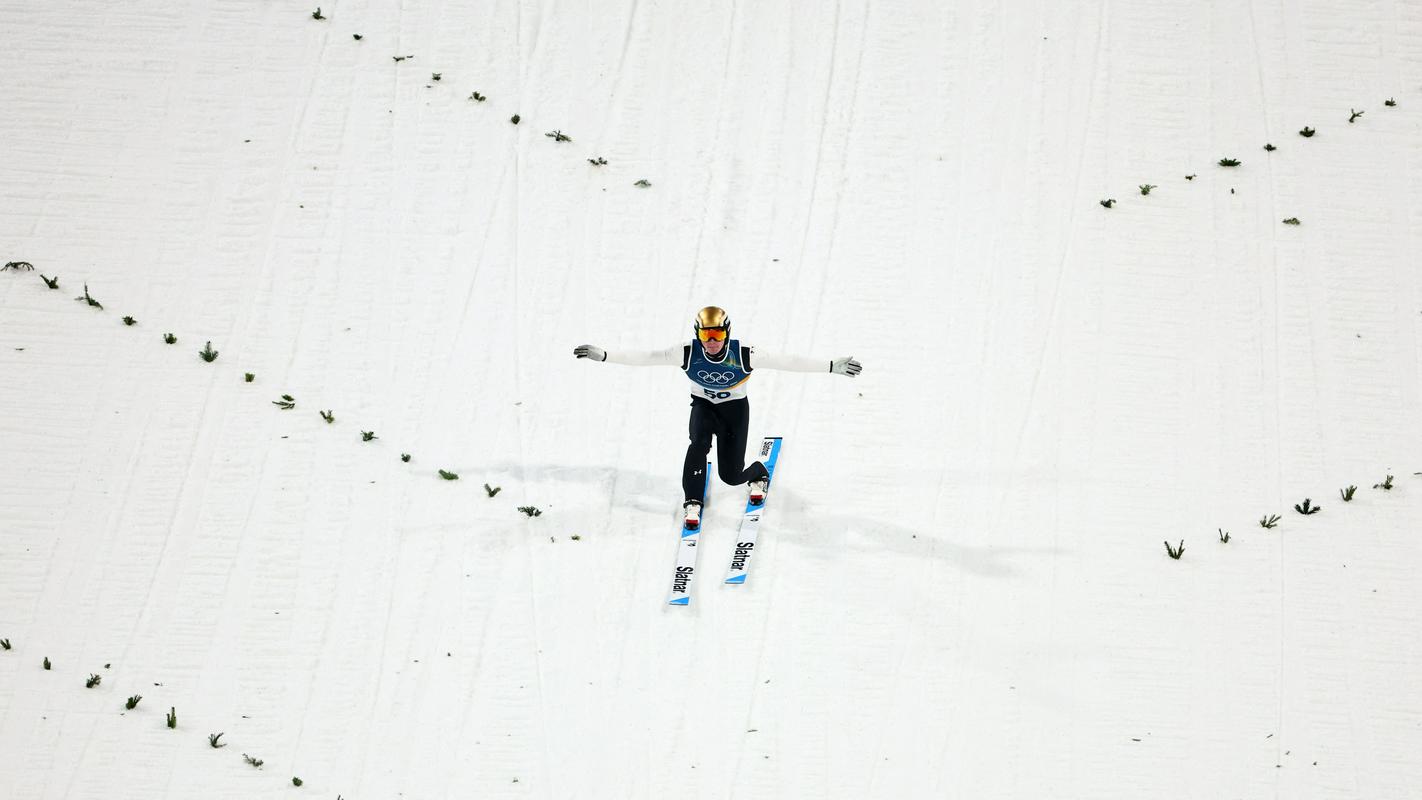 Podoživite še enkrat zlati skok Domna Prevca na veliki skakalnici!