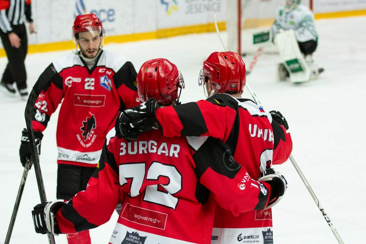 Jeseničani dvakrat zapravili vodstvo in doživeli grenek poraz proti Rittnu