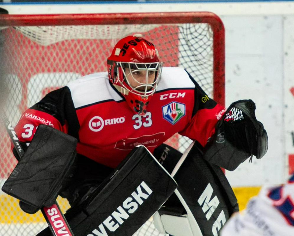 Jeseničani po porazu proti Gardeni padli na zadnje mesto