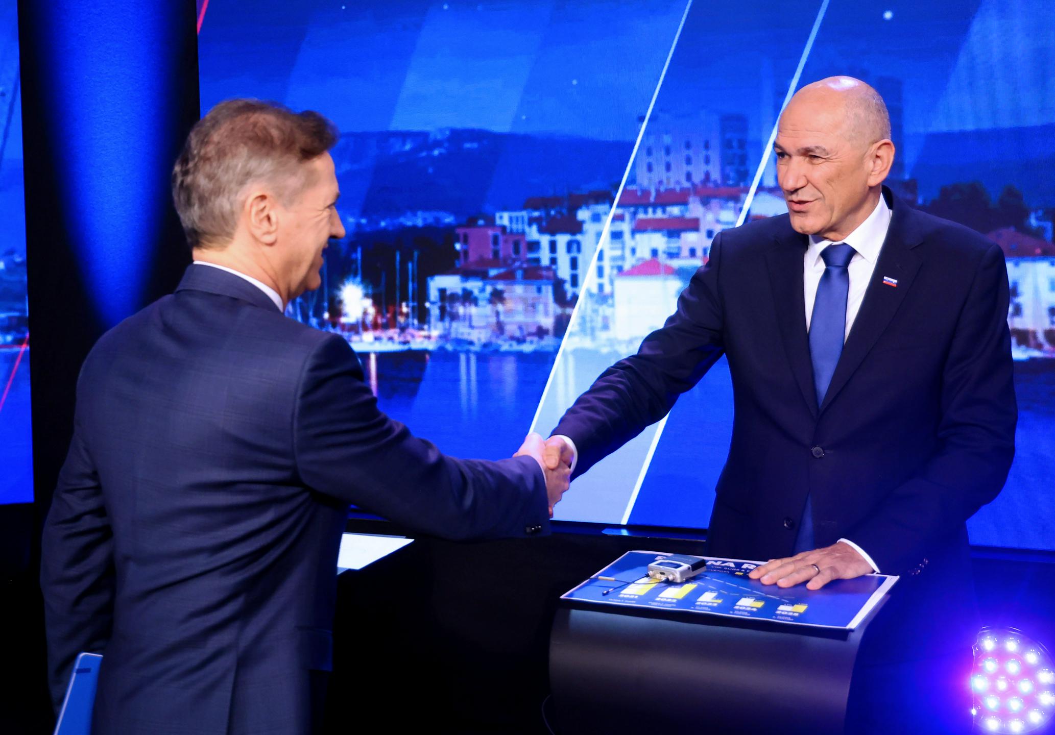 Golob Janši očita povezovanje z organiziranim kriminalom, Janša Golobu krajo denarja iz Gen-I