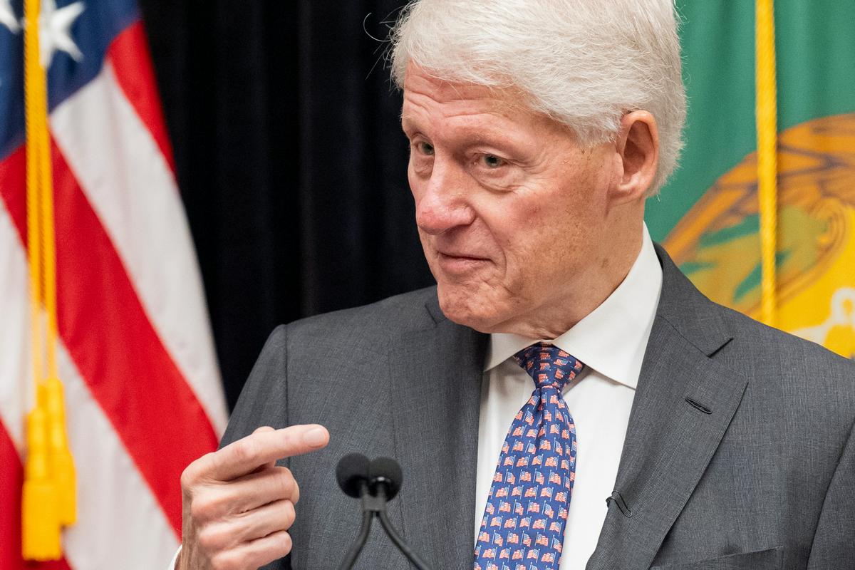 Bill Clinton na pričanju o aferi Epstein: Ničesar nisem videl in ničesar nisem naredil narobe