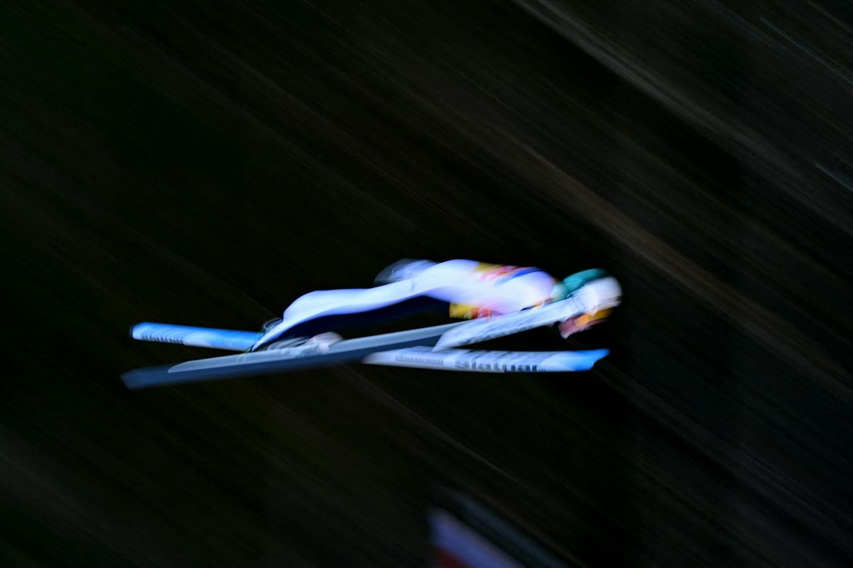 Poleti na Kulmu in lov Domna Prevca na veliki kristalni globus