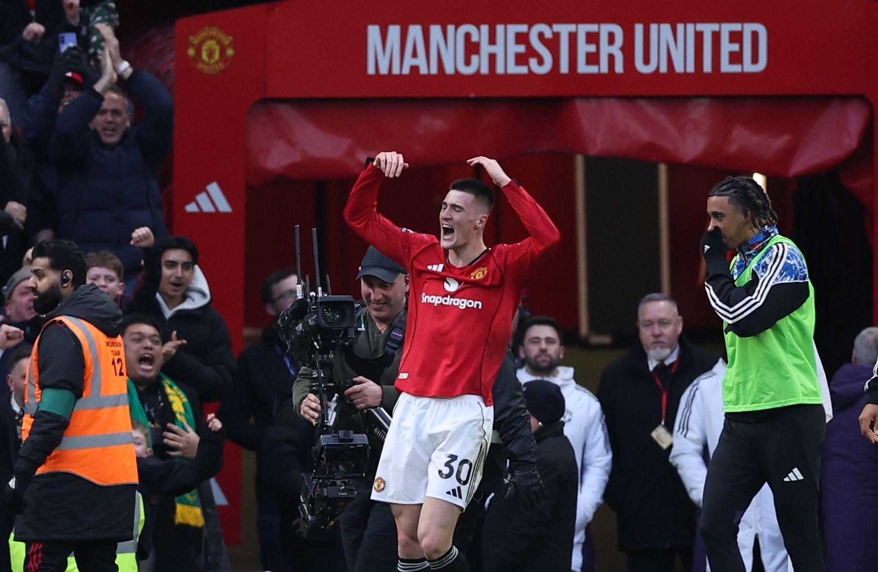 Ob 21.00: Manchester United - Leeds