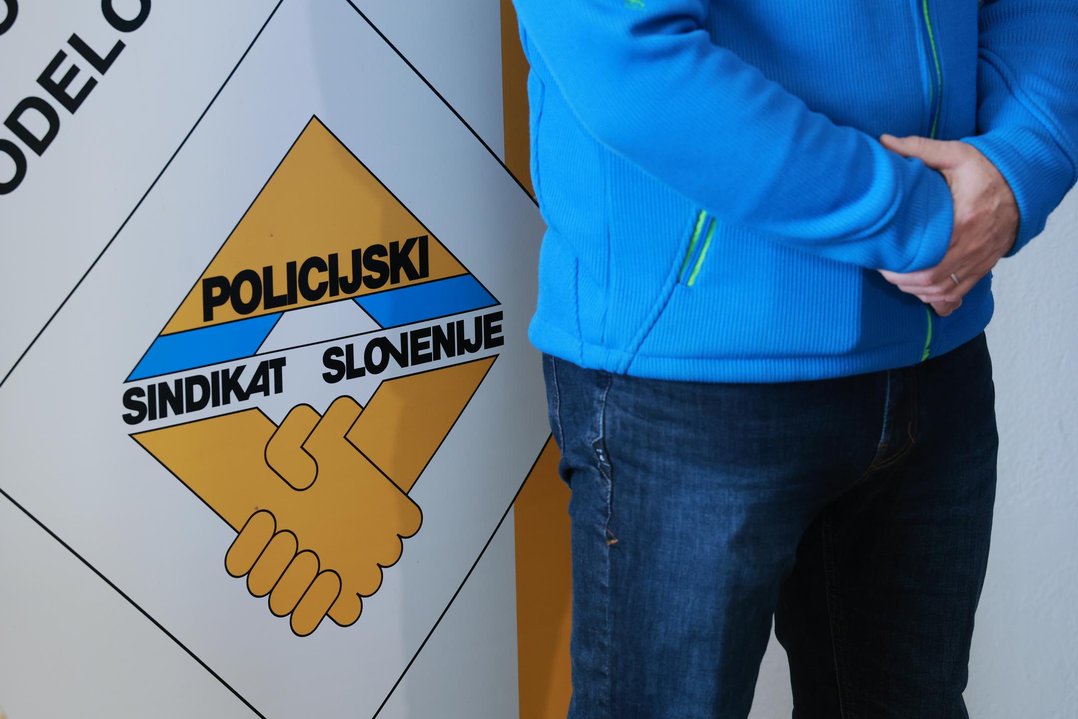 Policijski sindikat Slovenije opozarja, da so stavkovne zahteve še vedno nerešene